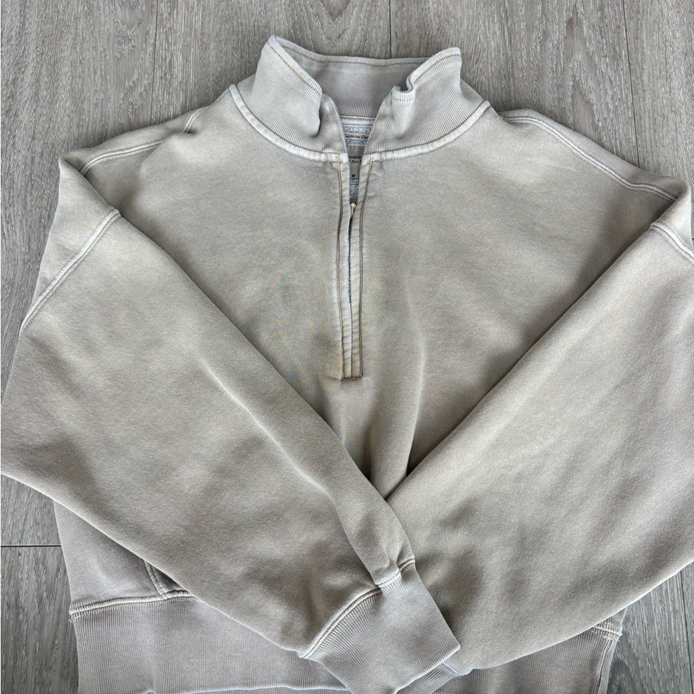 Abercrombie & Fitch Light Beige Zip-Up Sweater